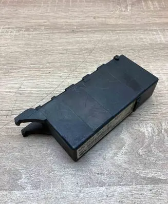 Mercedes-Benz C W202 Light module LCM 2025420232 5KG00709902