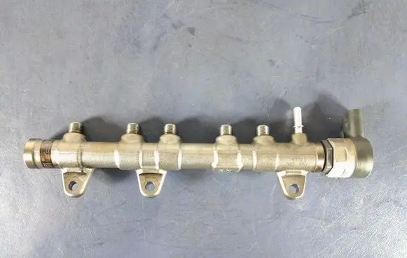 BMW 5 G30 G31 G38 Fuel main line pipe 8579240