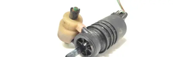 Volkswagen Caddy Windscreen/windshield washer pump