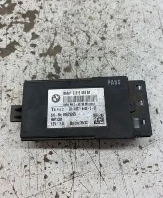 BMW 5 F10 F11 Seat heating relay 9216468 01699995 2840078406300