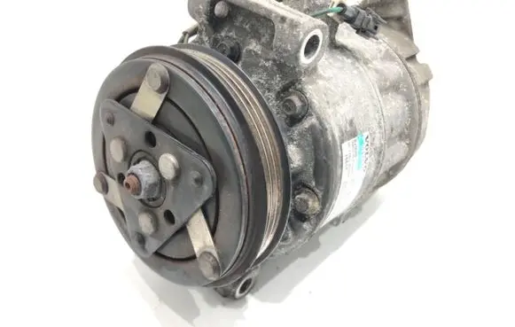 Volvo XC60 Air conditioning (A/C) compressor (pump) 31315453