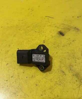 Mercedes-Benz E W211 Air pressure sensor 038906051C 038906051