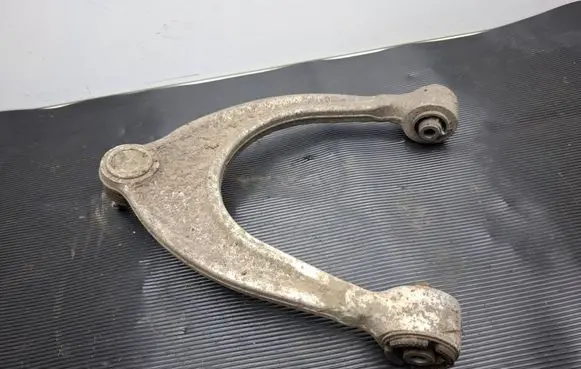 Lexus GS 250 350 300H 450H Front lower control arm/wishbone 