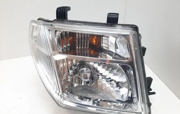 Nissan Navara D40 Headlight/headlamp 26010EB40A