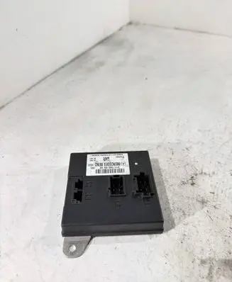 Mercedes-Benz E W211 Comfort/convenience module 2115450532
