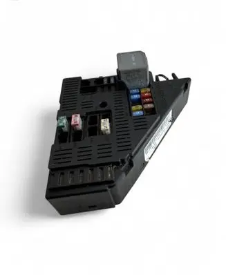Volvo XC90 Fuse module 31473569