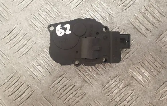Porsche Cayenne (92A) Intake manifold valve actuator/motor 52424892 EFB340