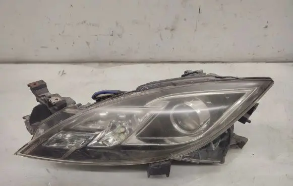Mazda 6 Headlight/headlamp