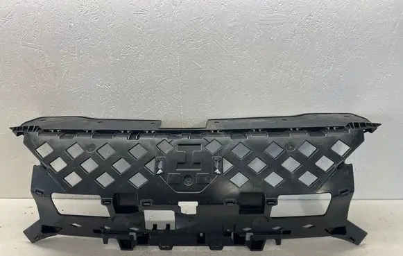 MG MG4 ev Front bumper lower grill P11183326 HH32