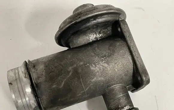 BMW X3 E83 EGR valve 7792077