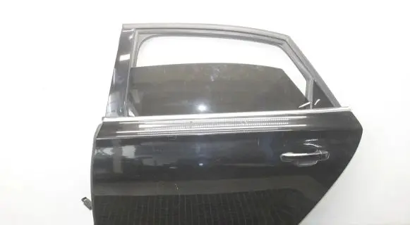 Audi A8 S8 D4 4H Rear door