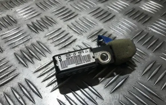 Mazda 6 Airbag deployment crash/impact sensor gj6a57kc0 gj6a-57-kc0
