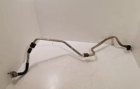 Air conditioning (A/C) pipe/hose
