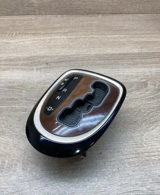 Mercedes-Benz S W220 Gear shifter surround trim plastic A2202671688