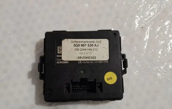 Audi A3 S3 8V Gateway control module 5Q0907530AJ