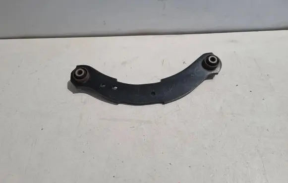 Mitsubishi Outlander Rear control arm