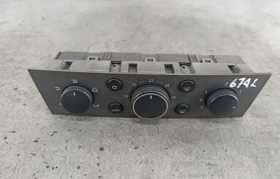 Opel Vectra C Climate control/heater control trim