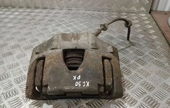 Volvo XC90 Front brake caliper 30657303