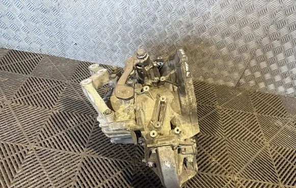 Opel Insignia B Manual 6 speed gearbox 55598851