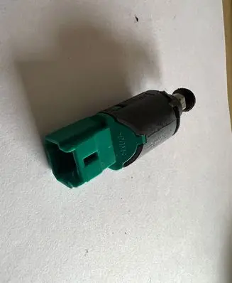 Renault Megane III Brake pedal sensor switch 253250007R 00880