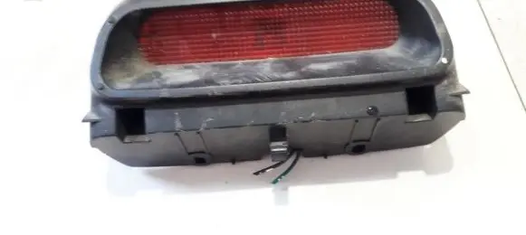 Nissan Almera Third/center stoplight
