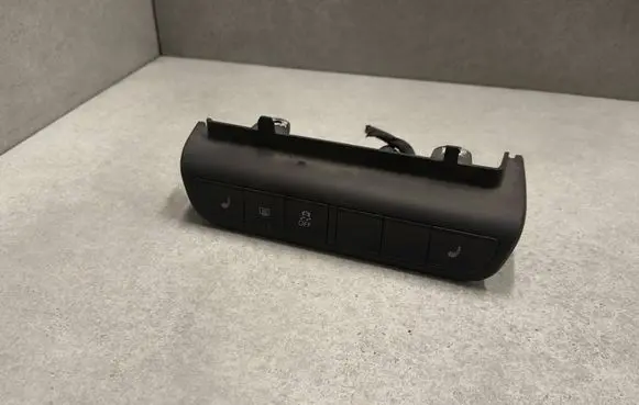 Audi A1 Seat heating switch 8X0959673a 8X0959674a