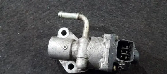 Ford Mondeo Mk III EGR valve