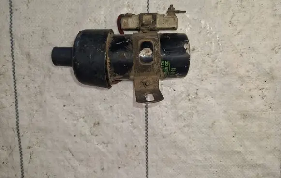 Suzuki Samurai Starter motor