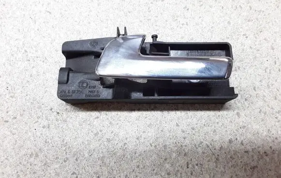 Rear door interior handle