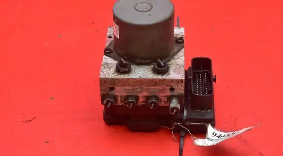 Hyundai i20 (PB PBT) ABS Pump 61589-45200