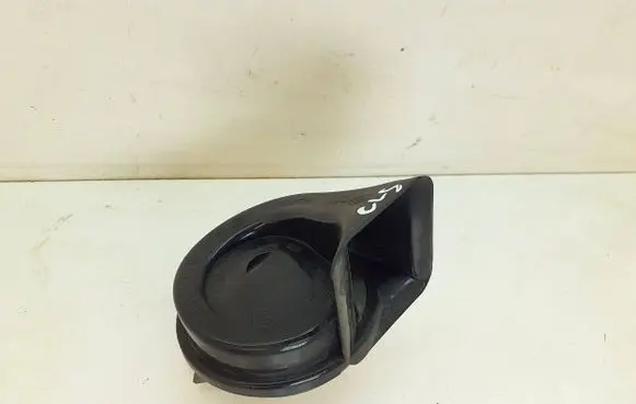 Mercedes-Benz CLS C219 Horn signal A046466