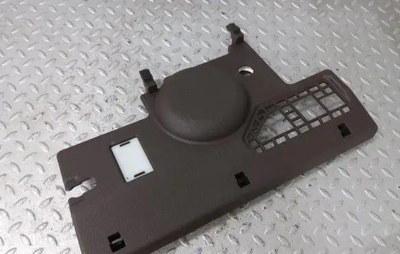 Dashboard lower bottom trim panel