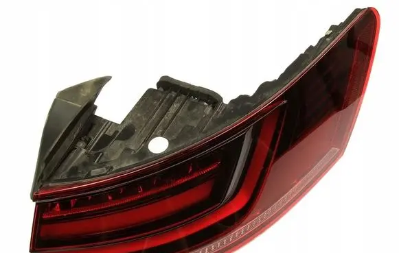 Volkswagen Arteon Rear/tail lights 3G8945208B