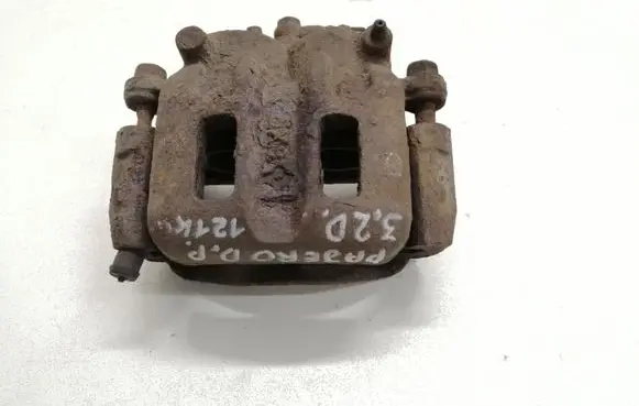 Mitsubishi Pajero Front brake caliper