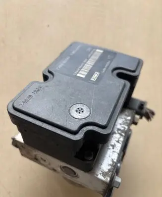 Ford Fiesta ABS Pump R426R 8V512M110AD 06210213174