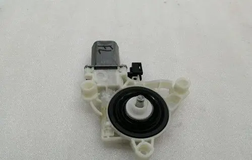 Mercedes-Benz S W222 Front door window regulator with motor A0009065706
