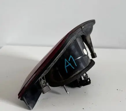 Volkswagen Golf Plus Tailgate rear/tail lights 5M0945094N 89091217