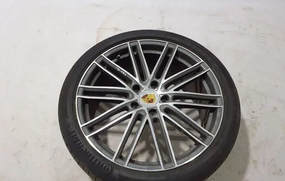 Porsche Panamera (971) R21 alloy rim 971601025AB