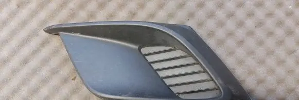 Mazda 3 III Front bumper lower grill BHN150C21