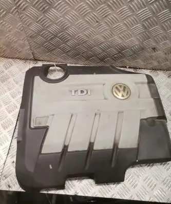 Volkswagen PASSAT B6 Engine cover (trim) 03l103925an