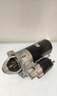 Volkswagen PASSAT B5 Starter motor 068911023P 068911024C 0001110138