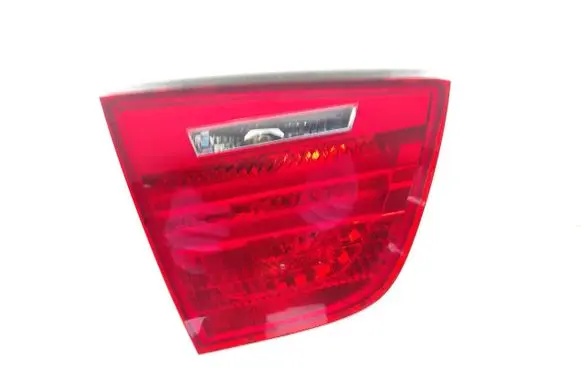 BMW 3 E90 E91 Tailgate rear/tail lights 7211215