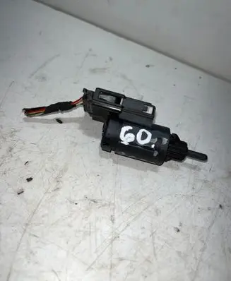 Volkswagen Jetta V Brake pedal sensor switch 3B0945511C