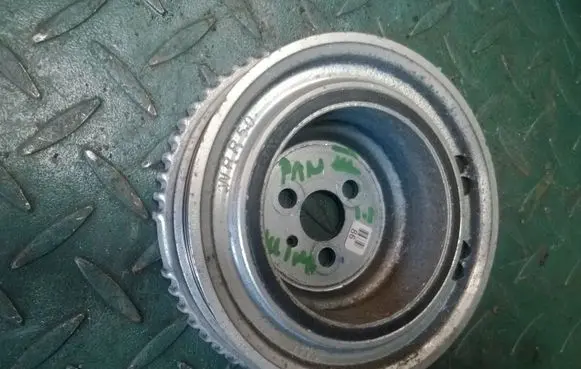 Fiat Panda III Crankshaft pulley