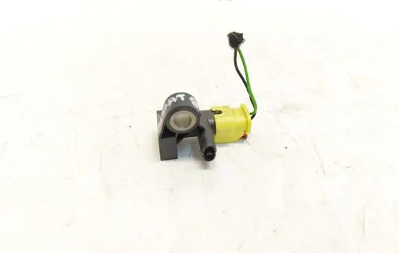 Volkswagen PASSAT B9 Airbag deployment crash/impact sensor 85E959651JLK01