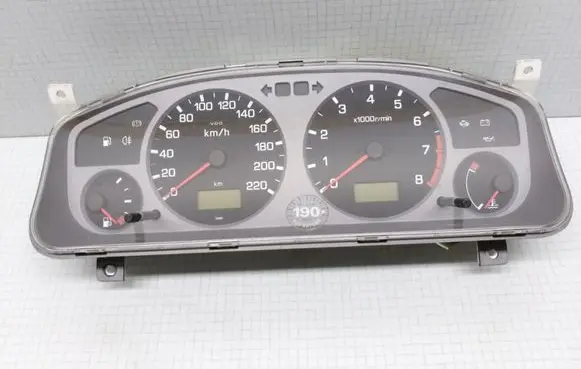 Nissan Primera Speedometer (instrument cluster) 248102F812 81117874 96251046