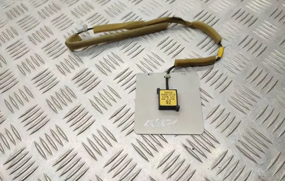 Toyota Avensis T270 Aerial antenna amplifier 8686020100