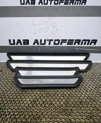 Hyundai i40 sill trim set (inner) 858833Z100 858783Z100 858883Z100