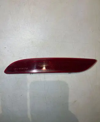 Chrysler Pacifica Rear tail light reflector 68230395AA