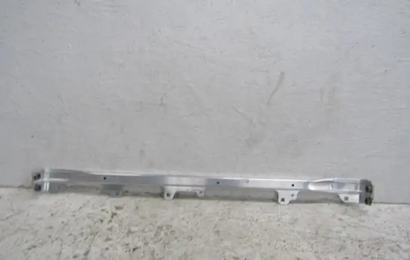 BMW 2 Active Tourer U06 Front bumper support beam 8737263